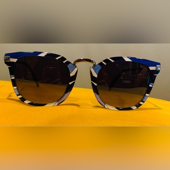 New Women’s Emilio Pucci Sunglasses - Picture 5 of 10